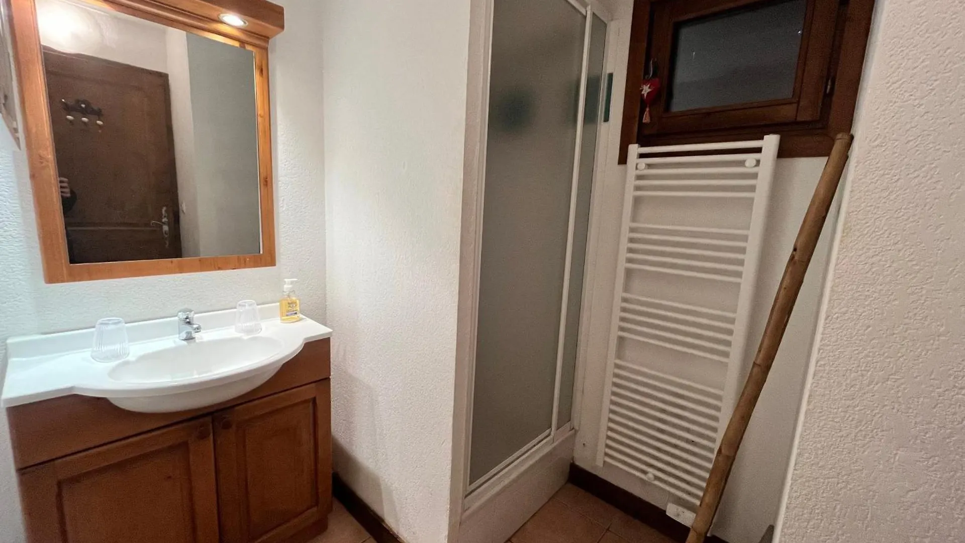 Apartmán Duplex Avec Terrasse, Piscine Et Parking A Samoens - Fr-1-624-111